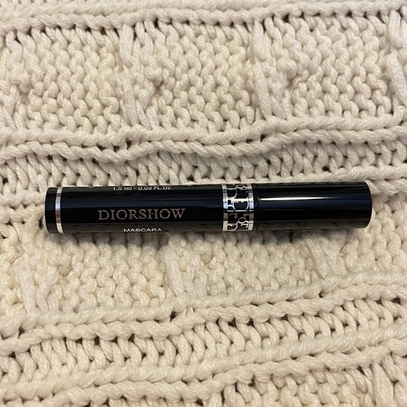 DIOR diorshow lash extension effect volume mascara 090 pro travel 0.05oz /1.5 ml - Picture 1 of 5